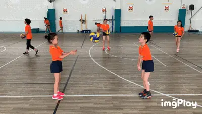 棒球与Statcast追踪解析球员在接捕飞球瞬间的预测路径偏差率分析